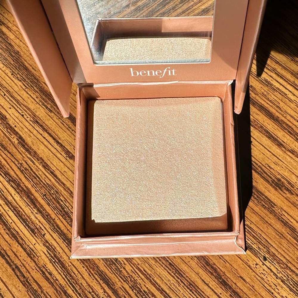 Benefit Cosmetics Dandelion Twinkle